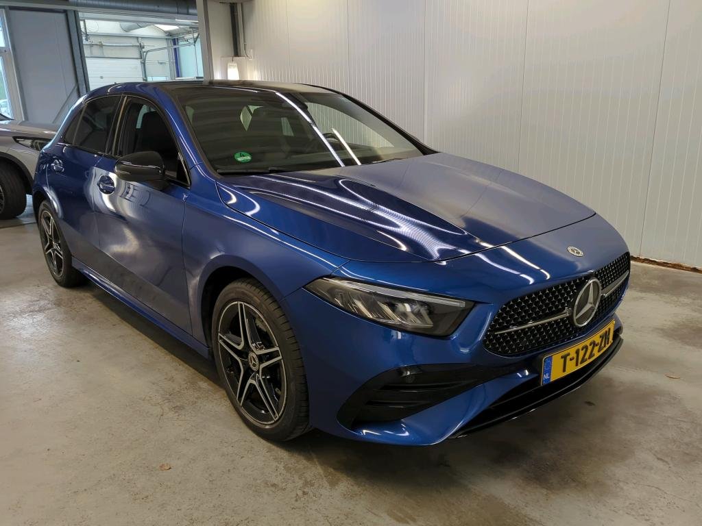 Mercedes-Benz A 250e AMG Line - Hybrid - Automatic - 163 hp - 92.963 km