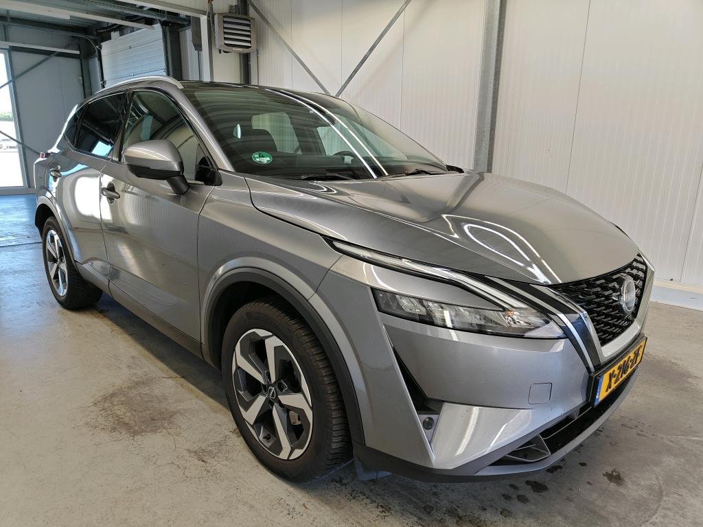 Nissan Qashqai 1.3 N-connecta - Petrol - Automatic - 158 hp - 82.122 km