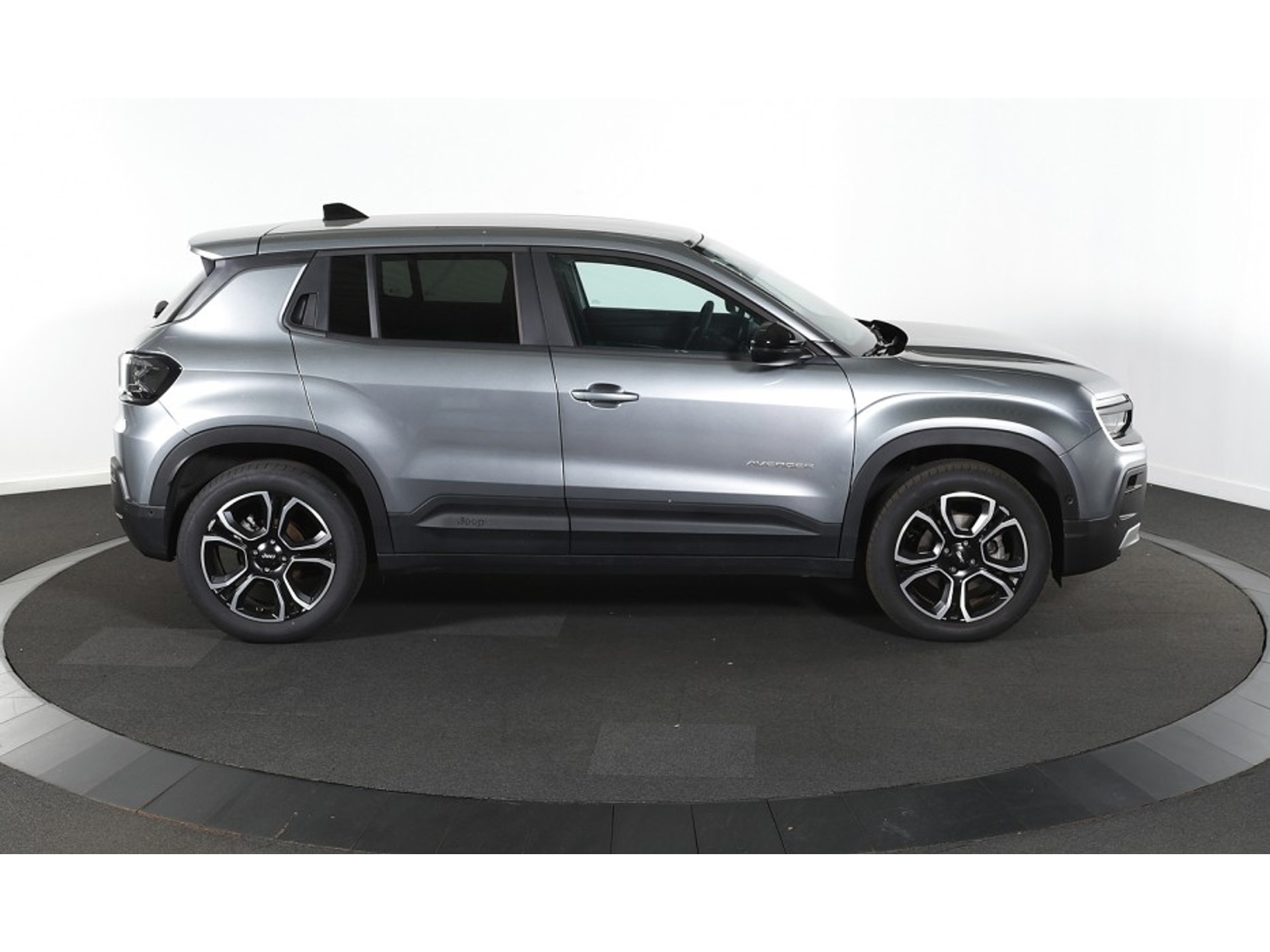 Jeep Avenger 1.2 Altitude - Hybrid - Automatic - 101 hp - 27.770 km