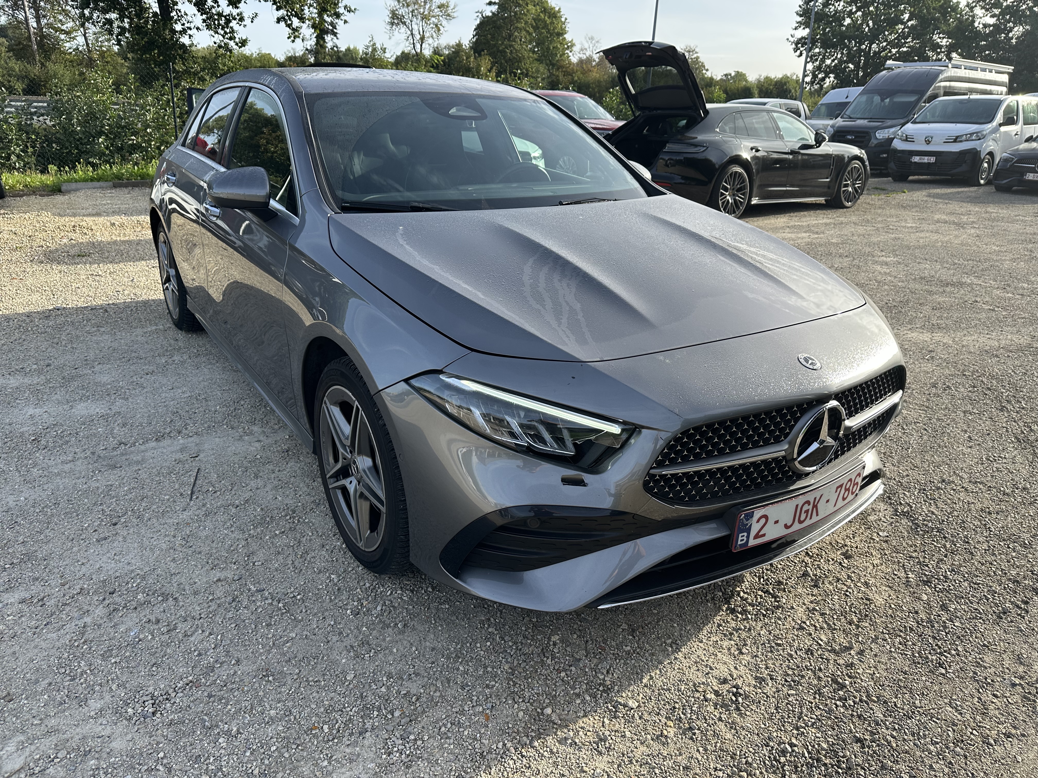 Mercedes-Benz A 250e AMG Line - Hybrid - Automatic - 163 hp - 46.433 km