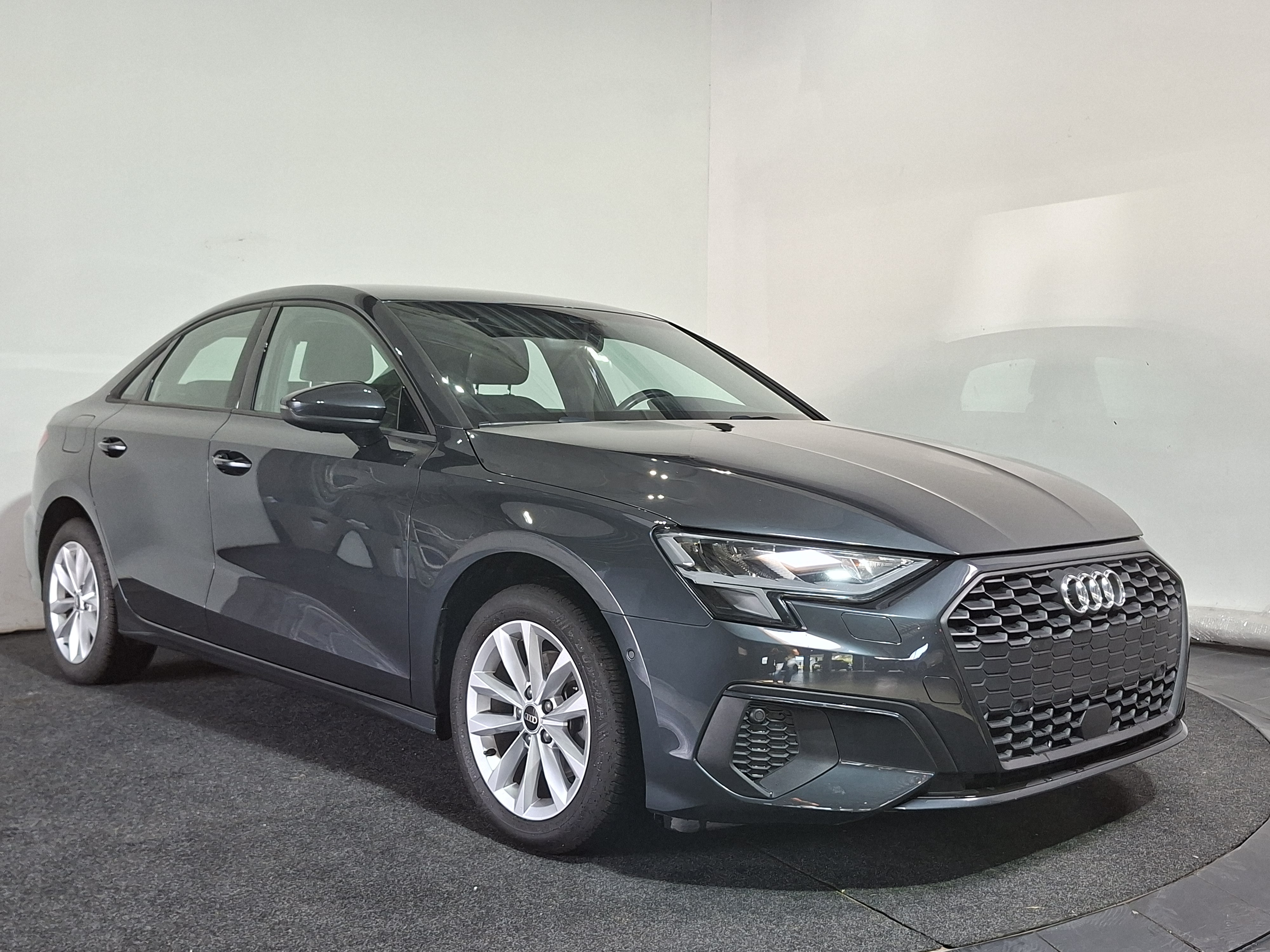 Audi A3 1.0 TFSI - Petrol - Automatic - 110 hp - 62.116 km