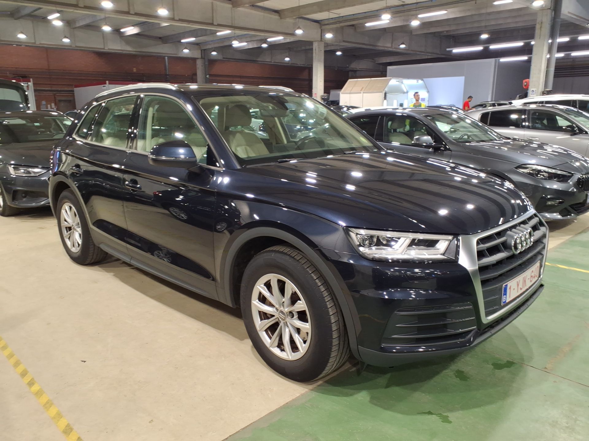 Audi Q5 35 TDI Business - Diesel - Automatic - 163 hp - 110.334 km