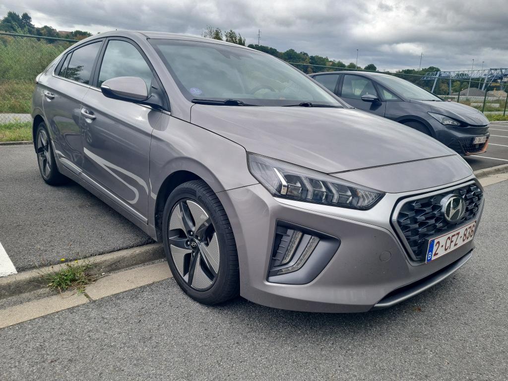 Hyundai Ioniq 1.6 GDI - Hybrid - Automatic - 105 hp - 111.373 km