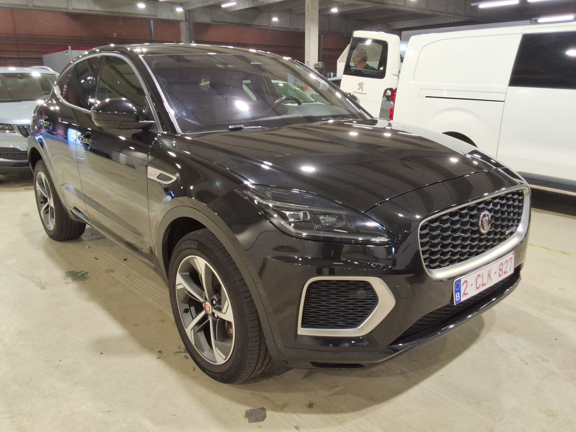Jaguar E-Pace 1.5 P300e R-Dynamic - AWD - Hybrid - Automatic - 200 hp - 103.590 km