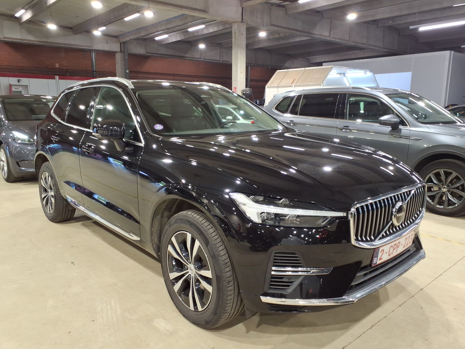 Volvo XC60 T6 Inscription Expression - AWD - Hybrid - Automatic - 253 hp - 116.738 km