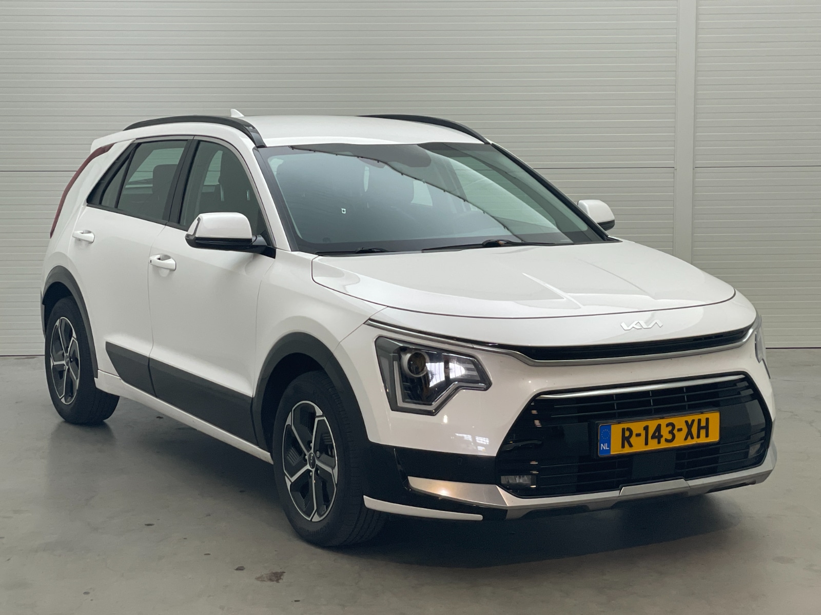 Kia Niro 1.6 GDI ExecutiveLine - Petrol - Automatic - 105 hp - 71.118 km