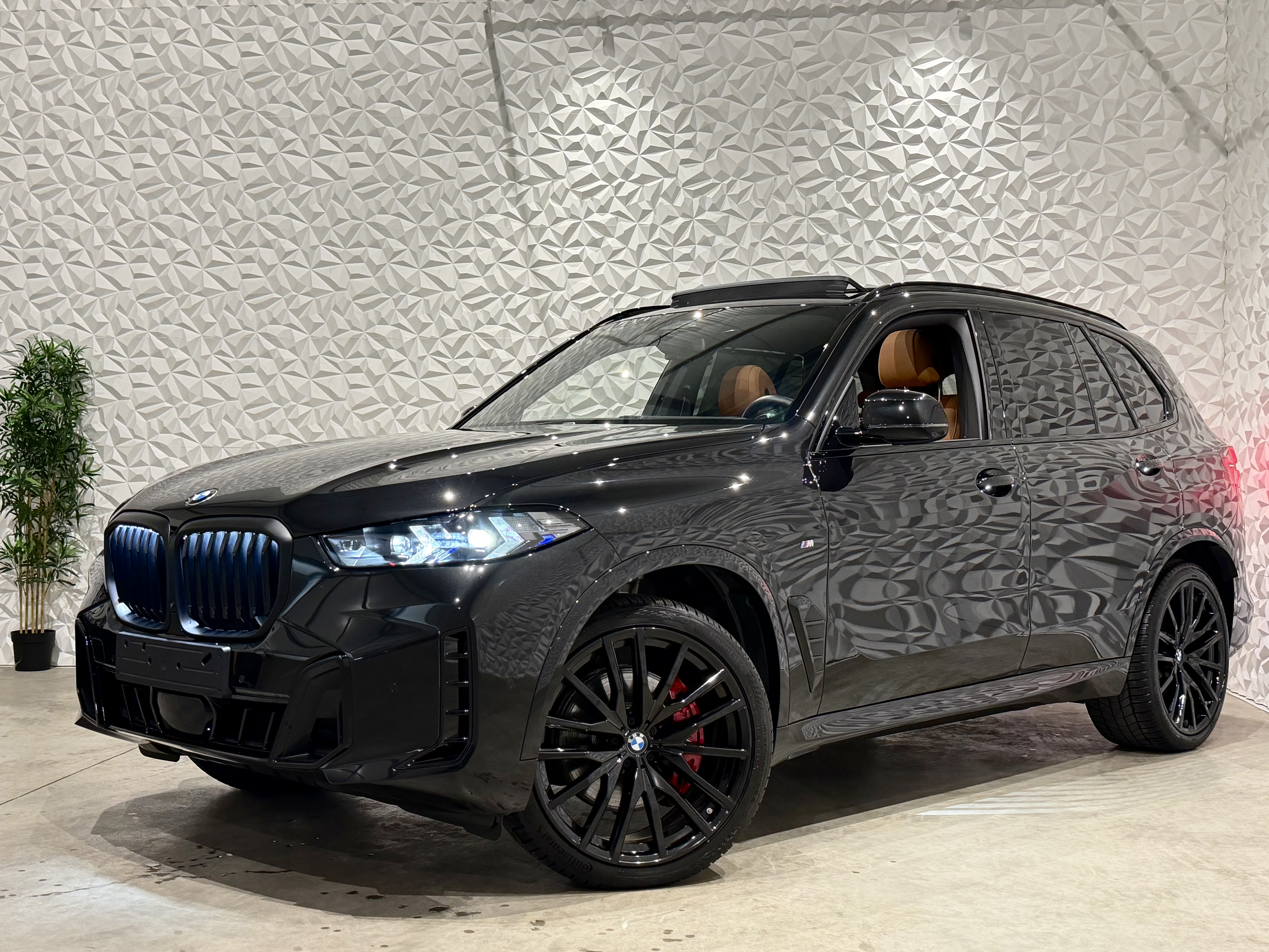 BMW X5 30d M Sport - xDrive - Diesel - Automatic - 286 hp - 13.536 km