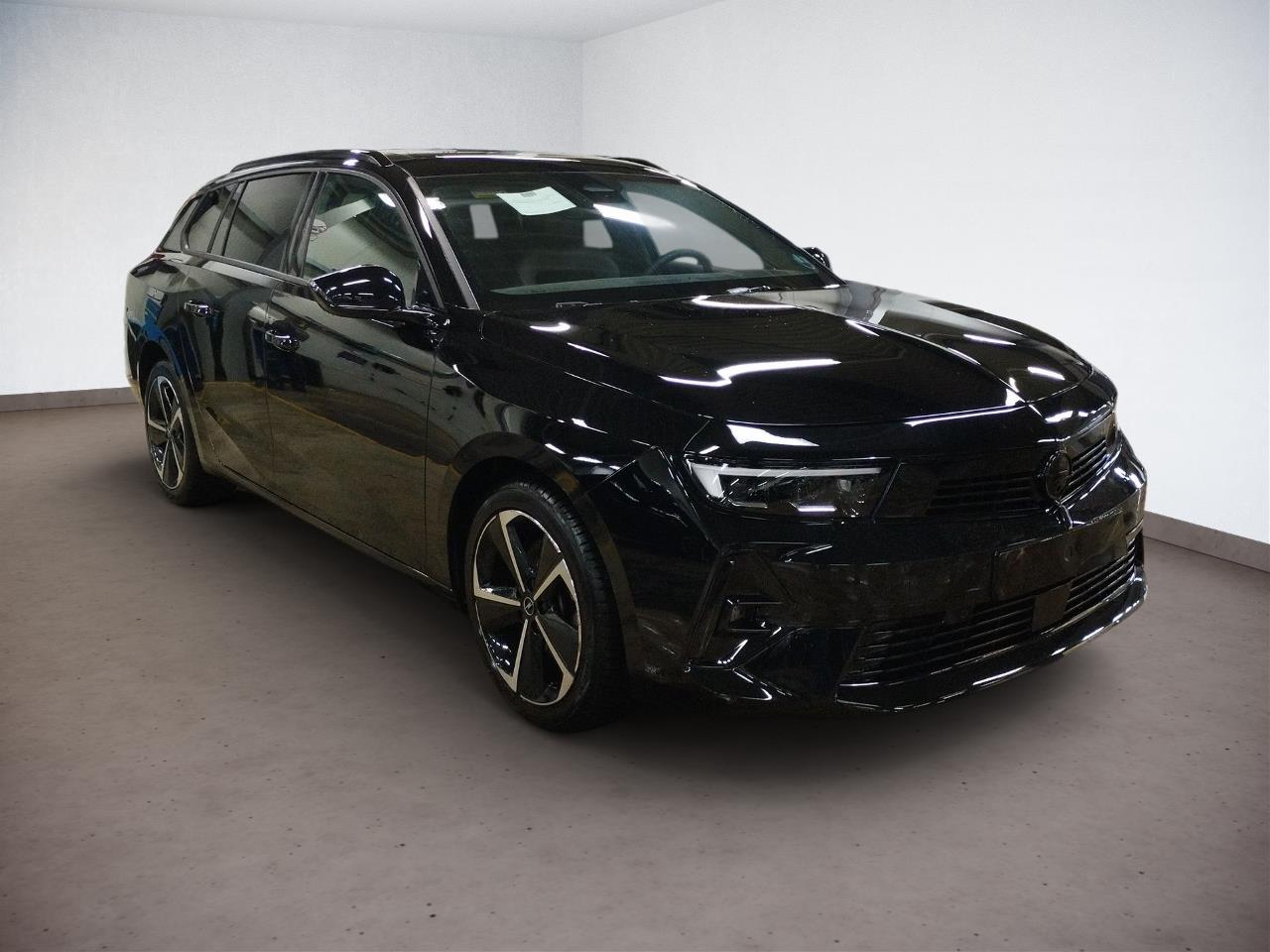 Opel Astra Sports Tourer 1.2 GS - Petrol - Automatic - 130 hp - 25.498 km