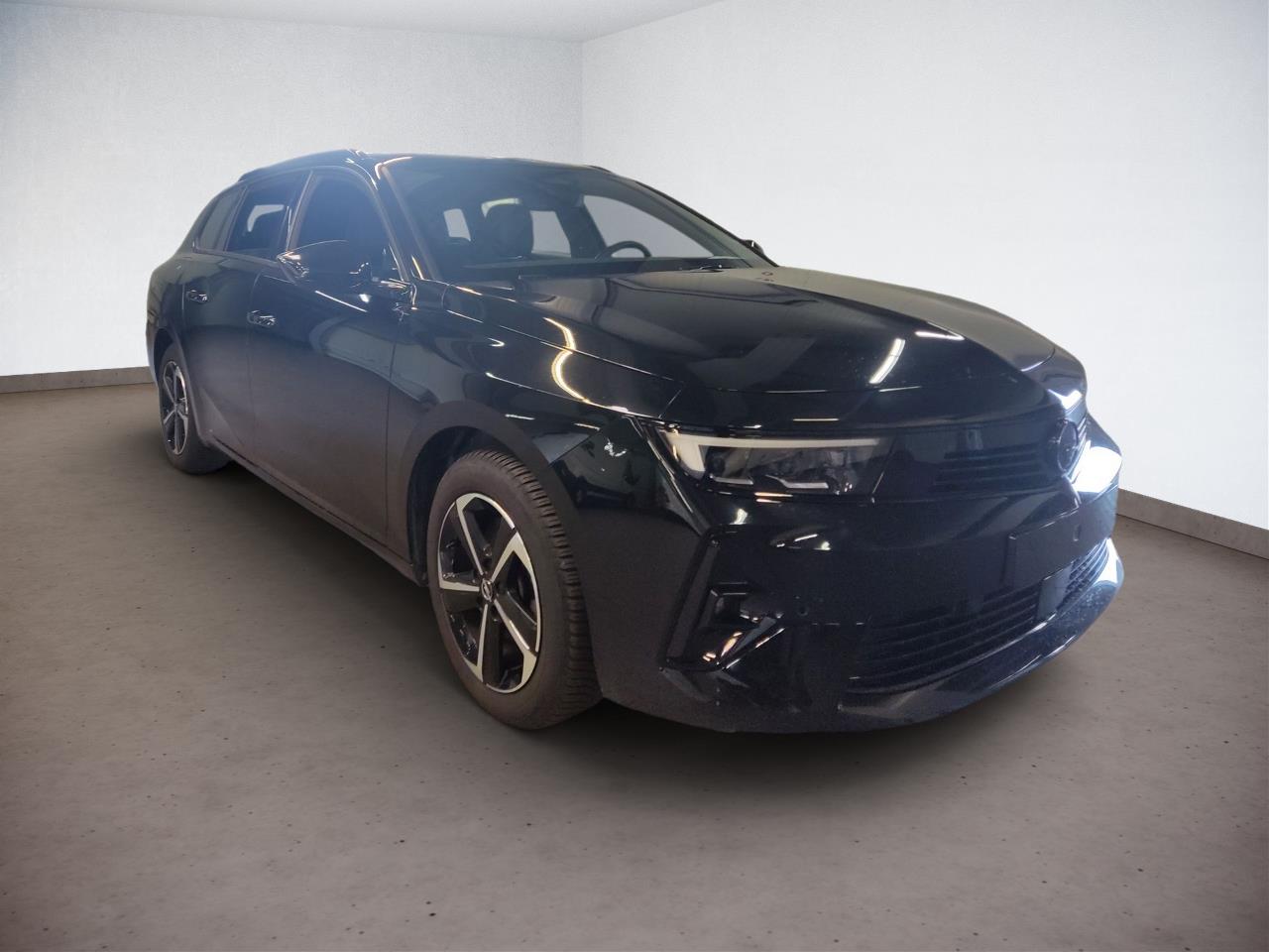 Opel Astra Sports Tourer 1.2 GS - Petrol - Manual - 130 hp - 37.512 km