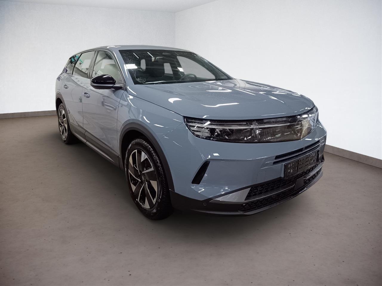 Opel Grandland 1.2 Edition - Petrol - Automatic - 136 hp - 12.864 km