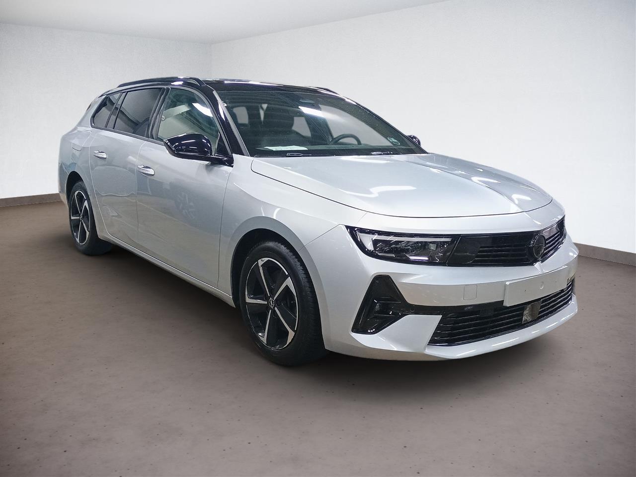Opel Astra Sports Tourer 1.2 GS - Petrol - Automatic - 130 hp - 47.197 km