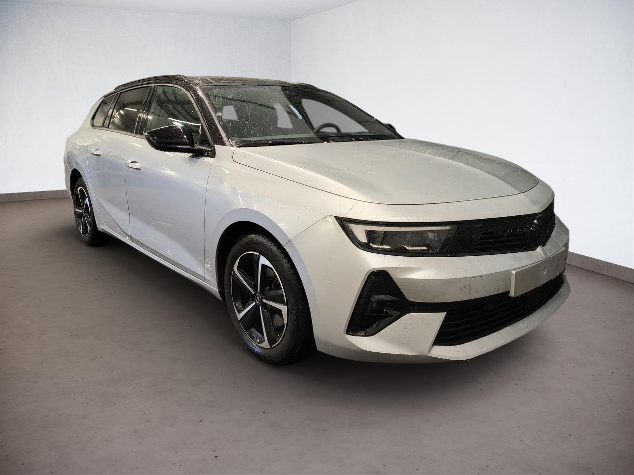 Opel Astra Sports Tourer 1.2 GS - Petrol - Automatic - 130 hp - 37.844 km