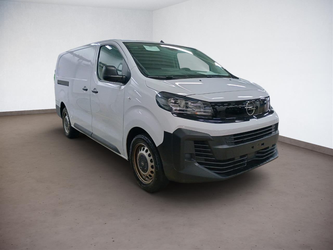 Opel Vivaro 2.0 - Diesel - Manual - 144 hp - 19.456 km