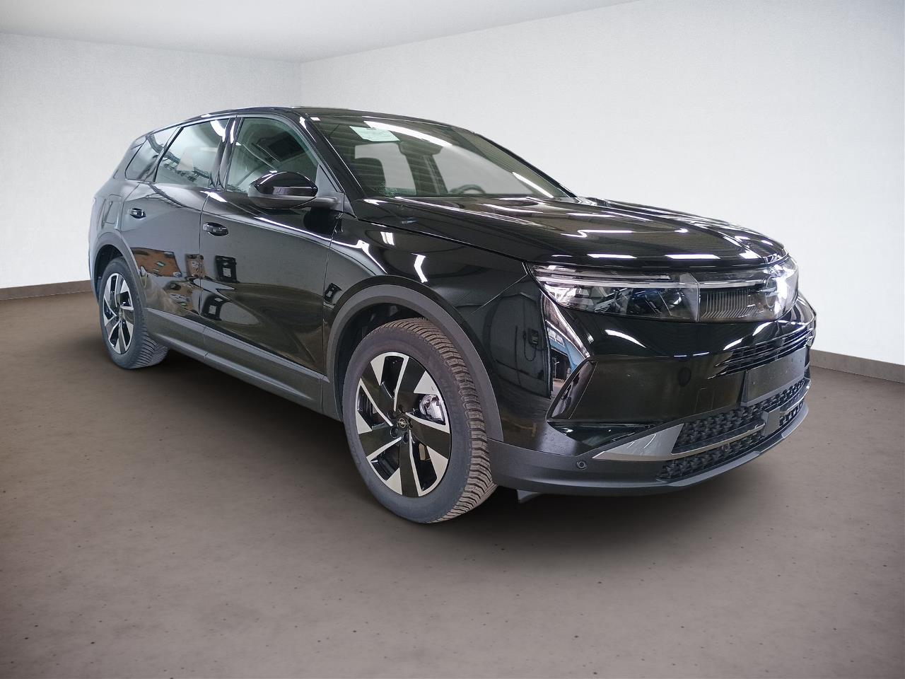 Opel Grandland 1.2 Edition - Petrol - Automatic - 136 hp - 21.965 km