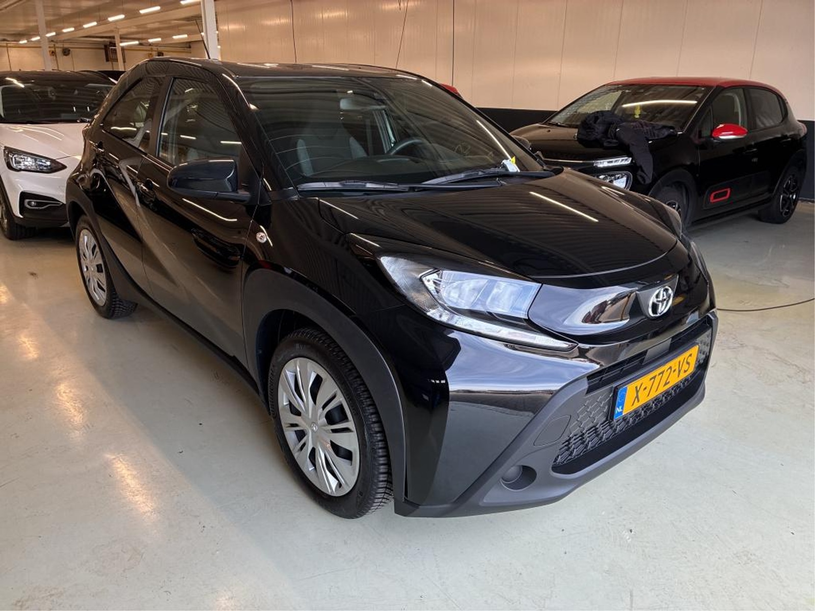 Toyota Aygo X 1.0 VVT-i Play - Petrol - Manual - 72 hp - 36.319 km