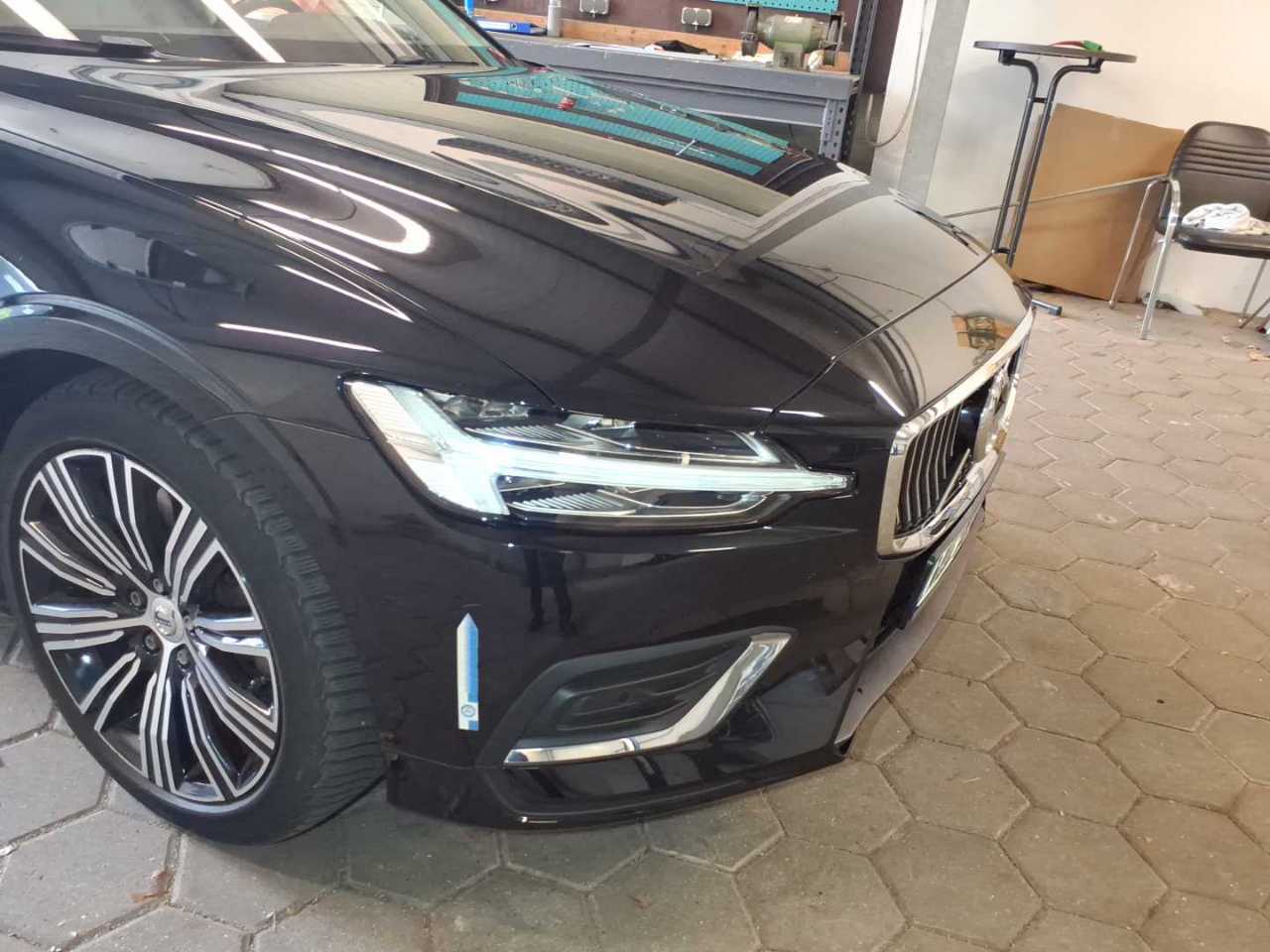 Volvo V60 B5 Inscription - Petrol - Automatic - 250 hp - 67.244 km