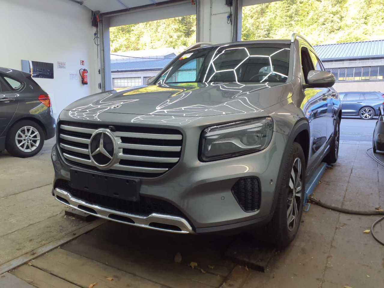 Mercedes-Benz GLB 220d Progressive - 4-Matic - Diesel - Automatic - 190 hp - 67.581 km
