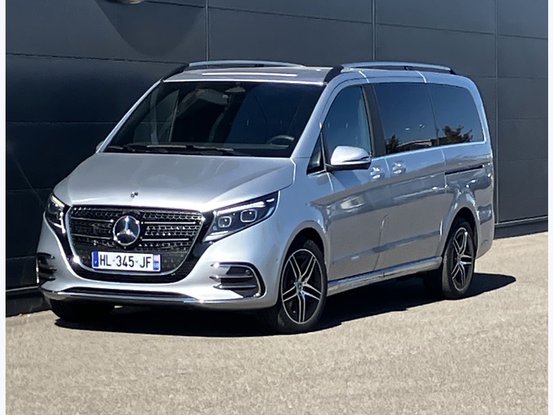 Mercedes-Benz V 220d Avantgarde - Diesel - Automatic - 163 hp - 19.955 km