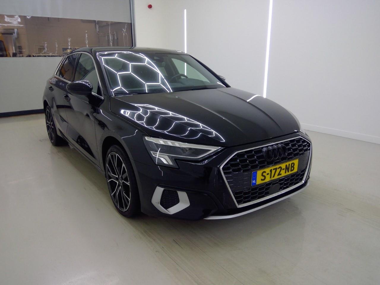 Audi A3 Sportback 30 TFSI Advanced - Petrol - Manual - 110 hp - 94.588 km