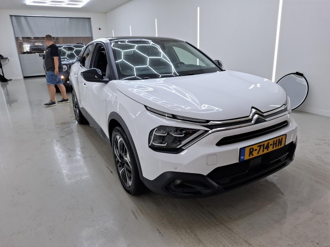 Citroën C4 1.2 Shine - Petrol - Automatic - 131 hp - 78.975 km