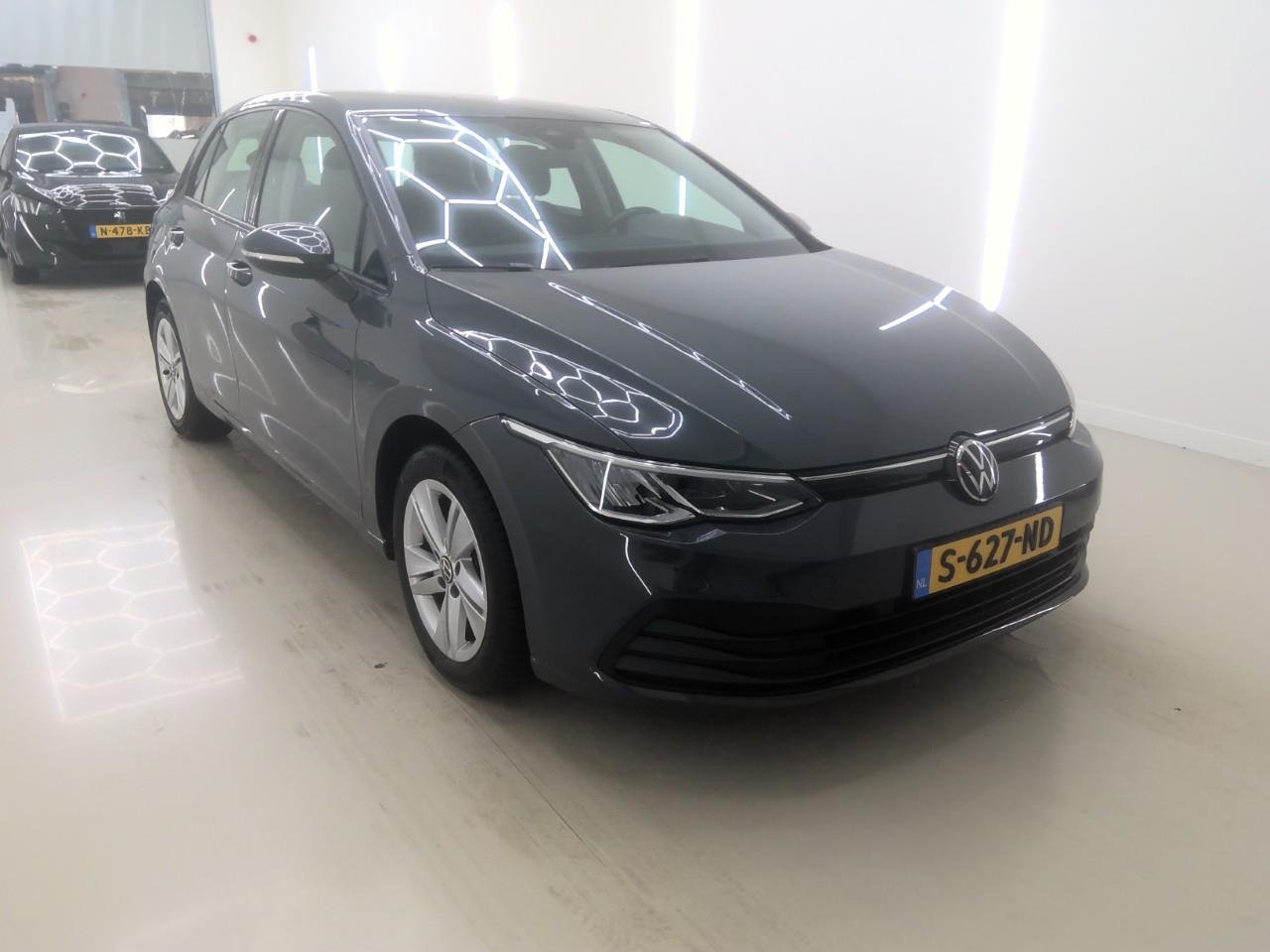 Volkswagen Golf 1.0 TSI Life - Petrol - Manual - 110 hp - 66.132 km