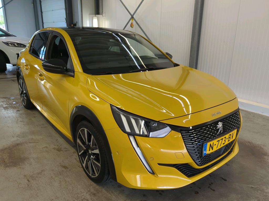 Peugeot 208 1.2i GT - Petrol - Manual - 101 hp - 99.304 km