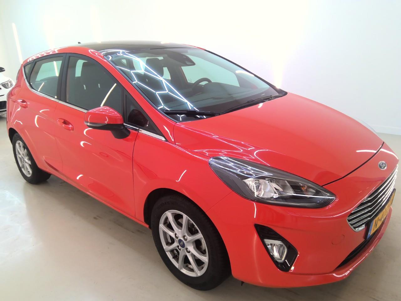 Ford Fiesta 1.0 EcoBoost Titanium - Petrol - Manual - 125 hp - 48.875 km