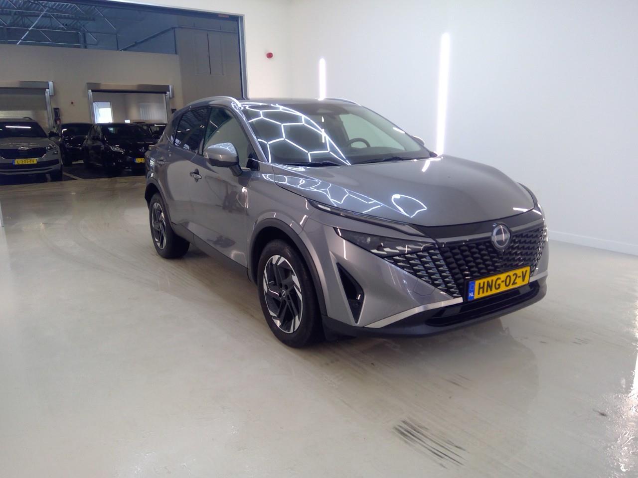 Nissan Qashqai 1.3 N-connecta - Petrol - Manual - 140 hp - 9.905 km