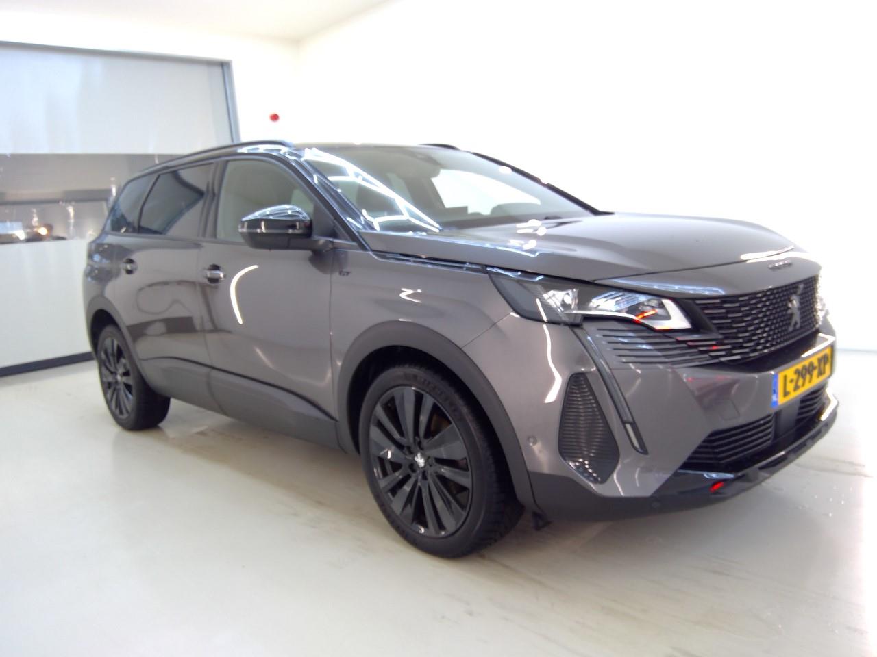 Peugeot 5008 1.2 GT - Petrol - Automatic - 131 hp - 92.661 km