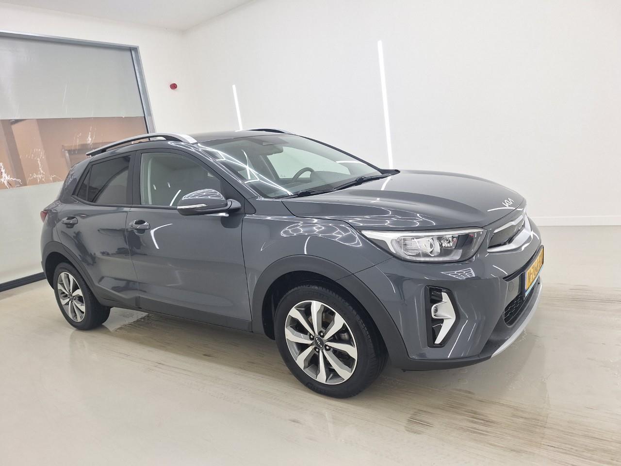 Kia Stonic 1.0 T-GDI DynamicPlusLine - Petrol - Manual - 101 hp - 40.780 km