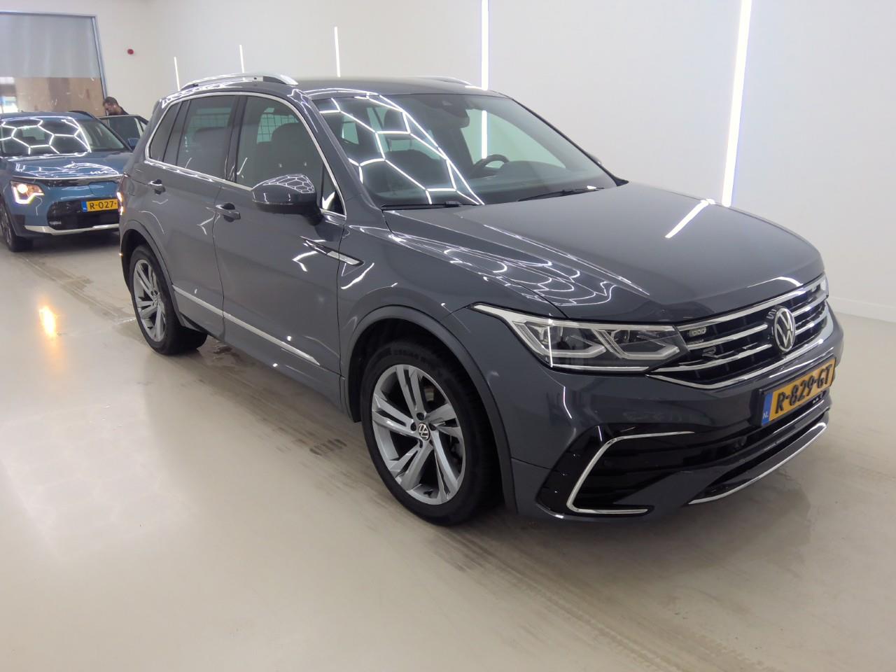 Volkswagen Tiguan 1.5 TSI R-Line - Petrol - Automatic - 150 hp - 162.063 km