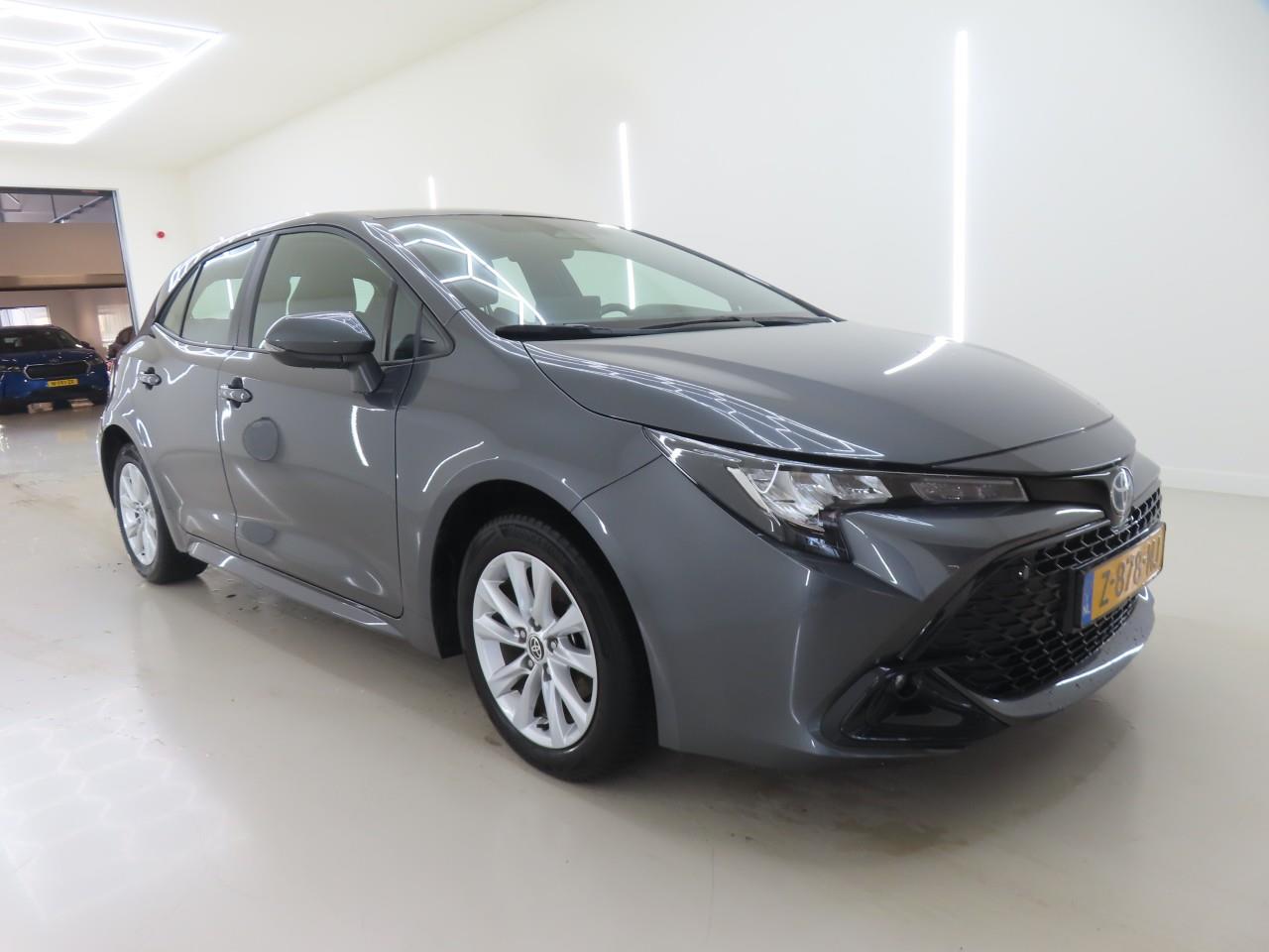 Toyota Corolla 1.8 Active - Hybrid - Automatic - 98 hp - 42.457 km