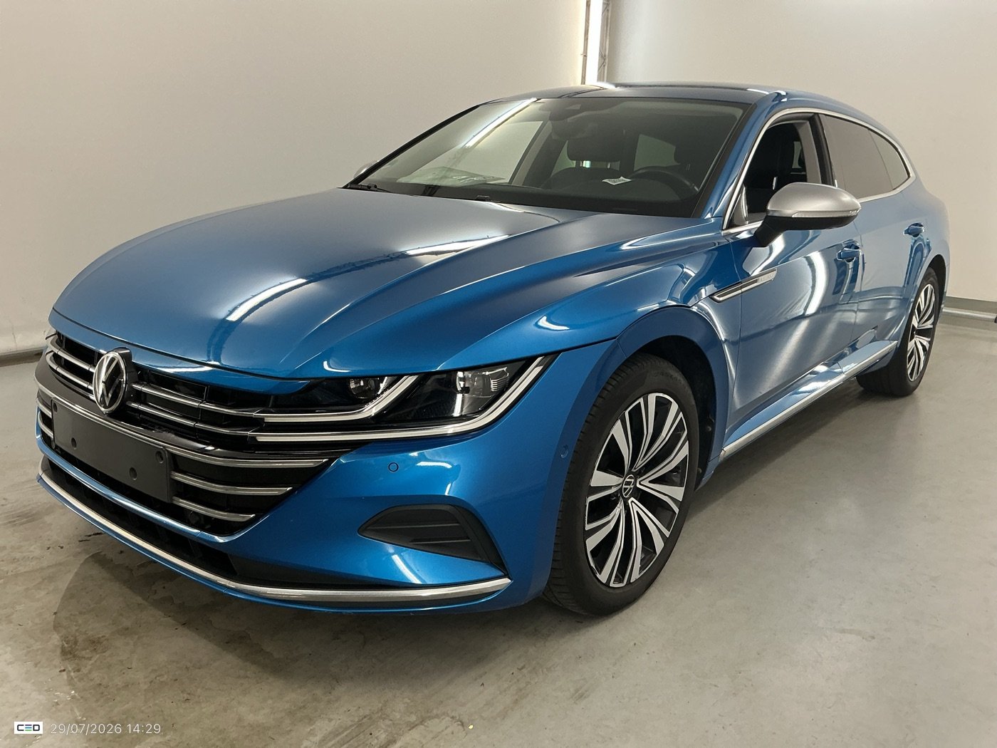 Volkswagen Arteon Shooting Brake 1.4 Elegance - Hybrid - Automatic - 156 hp - 86.565 km