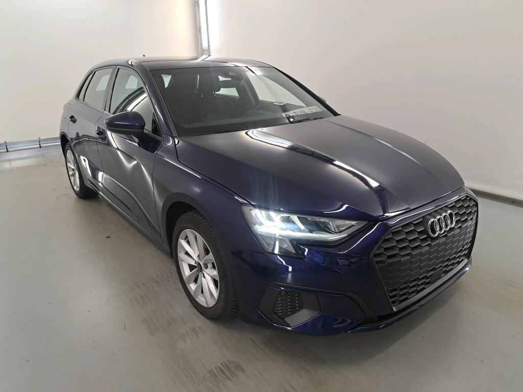 Audi A3 Sportback 30 TFSI Attraction - Petrol - Manual - 110 hp - 180.621 km