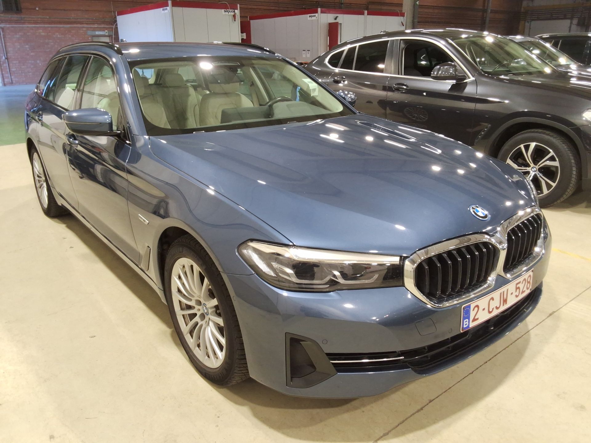 BMW 5 Series Touring 530e - Hybrid - Automatic - 184 hp - 110.789 km