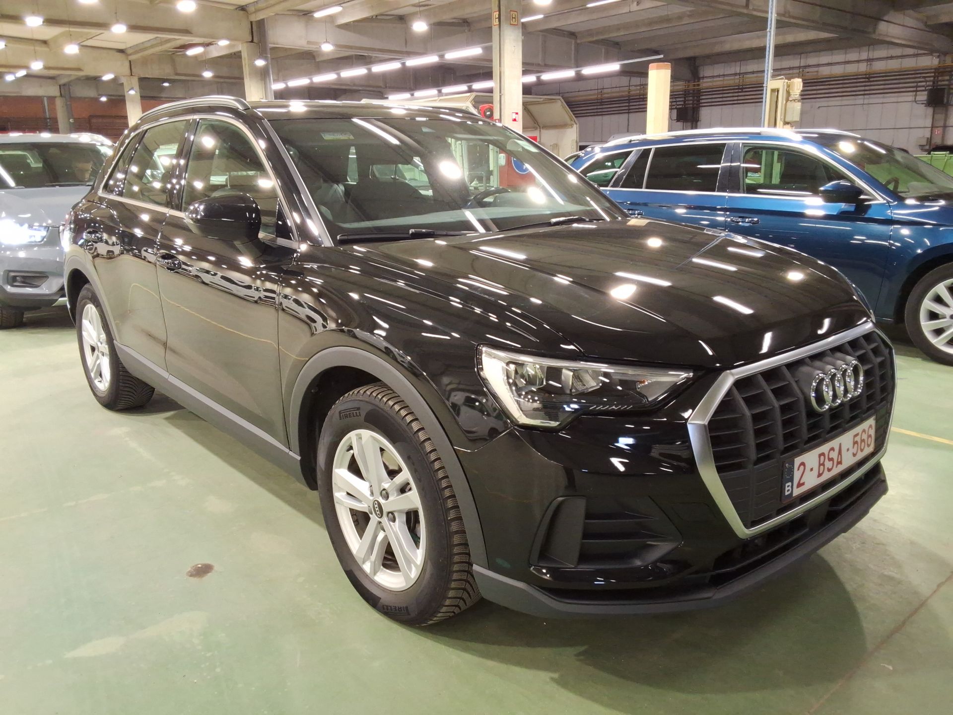 Audi Q3 35 TDI Attraction - Diesel - Automatic - 150 hp - 126.005 km