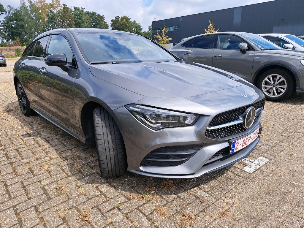 Mercedes-Benz CLA Shooting Brake 250e AMG Line - Hybrid - Automatic - 160 hp - 132.502 km
