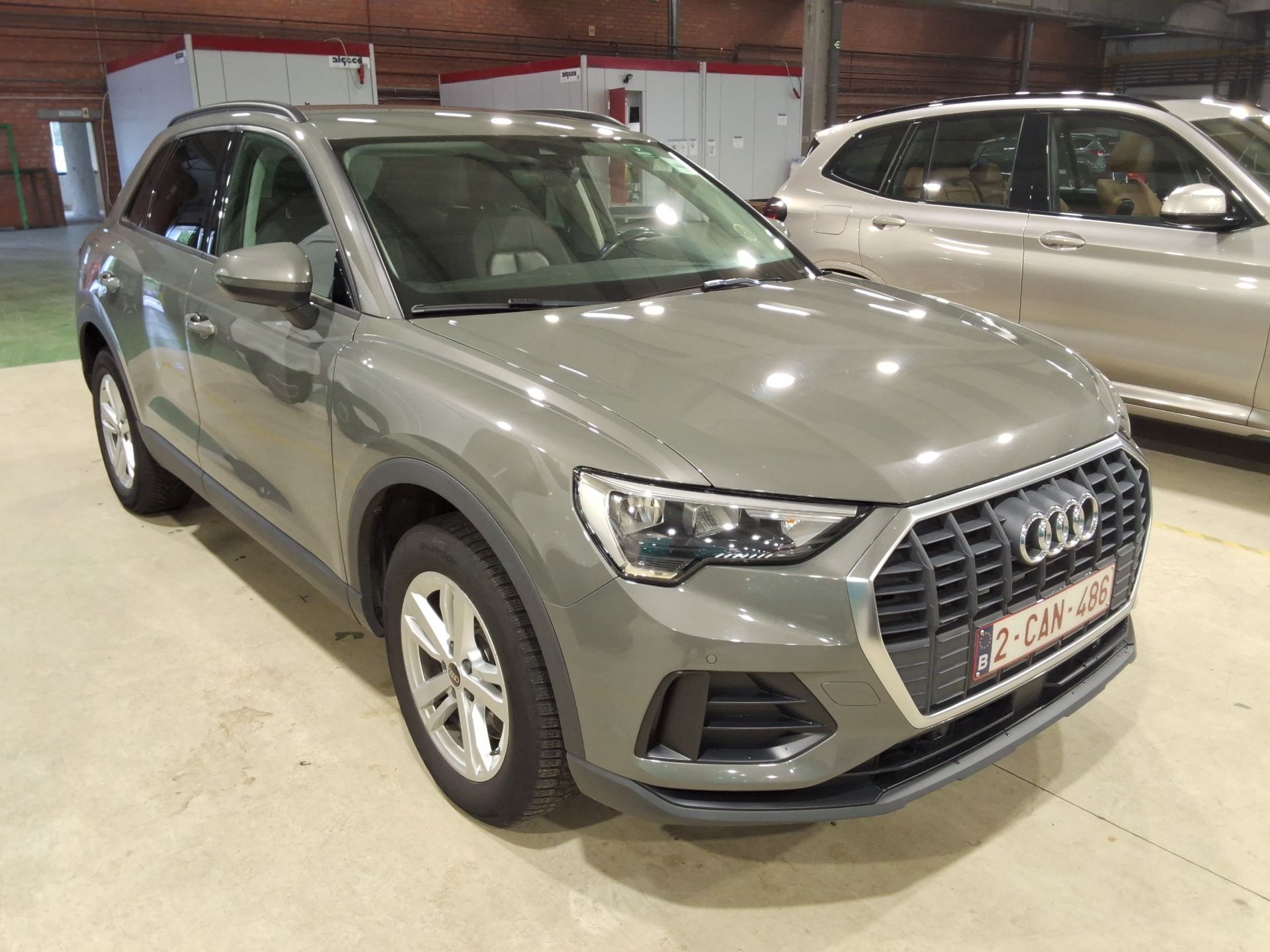 Audi Q3 45 TFSIe Attraction - Hybrid - Automatic - 150 hp - 112.307 km