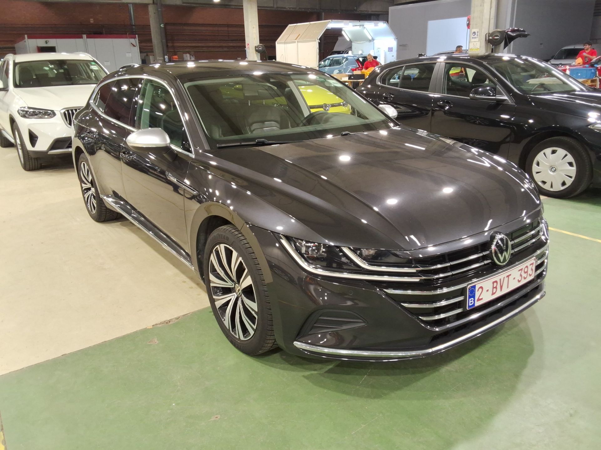 Volkswagen Arteon Shooting Brake 1.4 Elegance - Hybrid - Automatic - 156 hp - 102.990 km