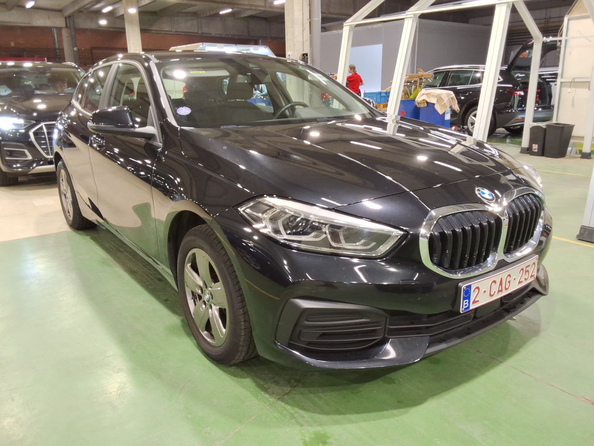 BMW 1 Series 116i - Petrol - Automatic - 109 hp - 119.434 km