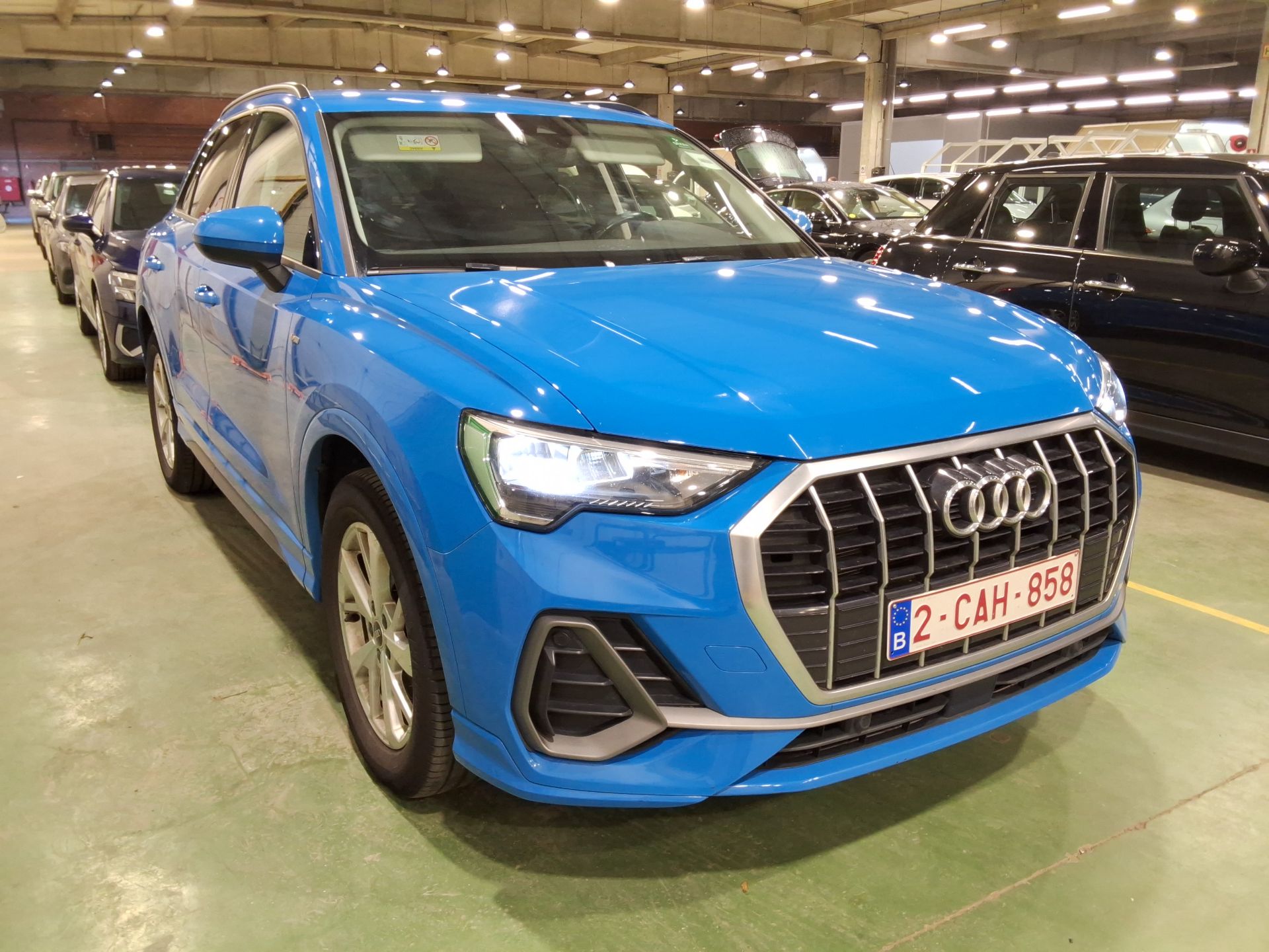 Audi Q3 45 TFSIe Sport - Hybrid - Automatic - 150 hp - 111.259 km