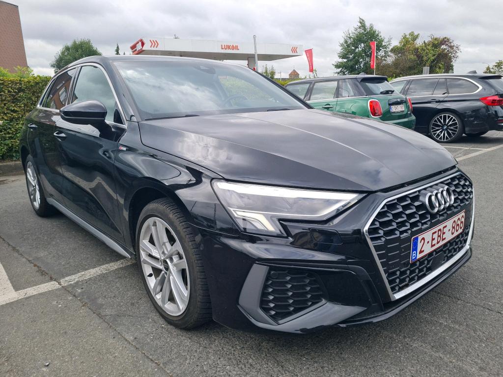 Audi A3 Sportback 40 TFSIe Sport - Hybrid - Automatic - 150 hp - 129.965 km