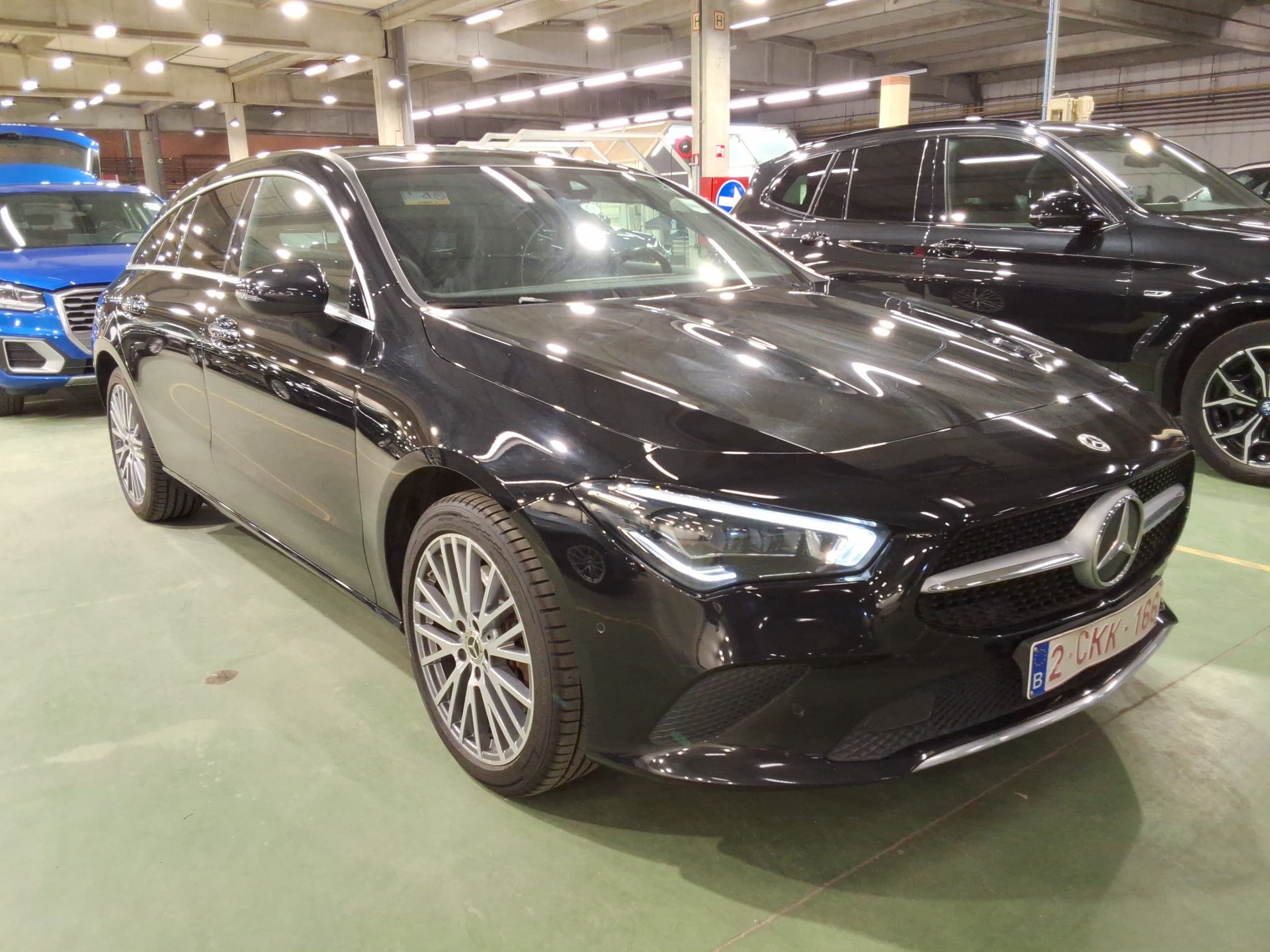 Mercedes-Benz CLA Shooting Brake 250e Business Solution - Hybrid - Automatic - 160 hp - 175.644 km