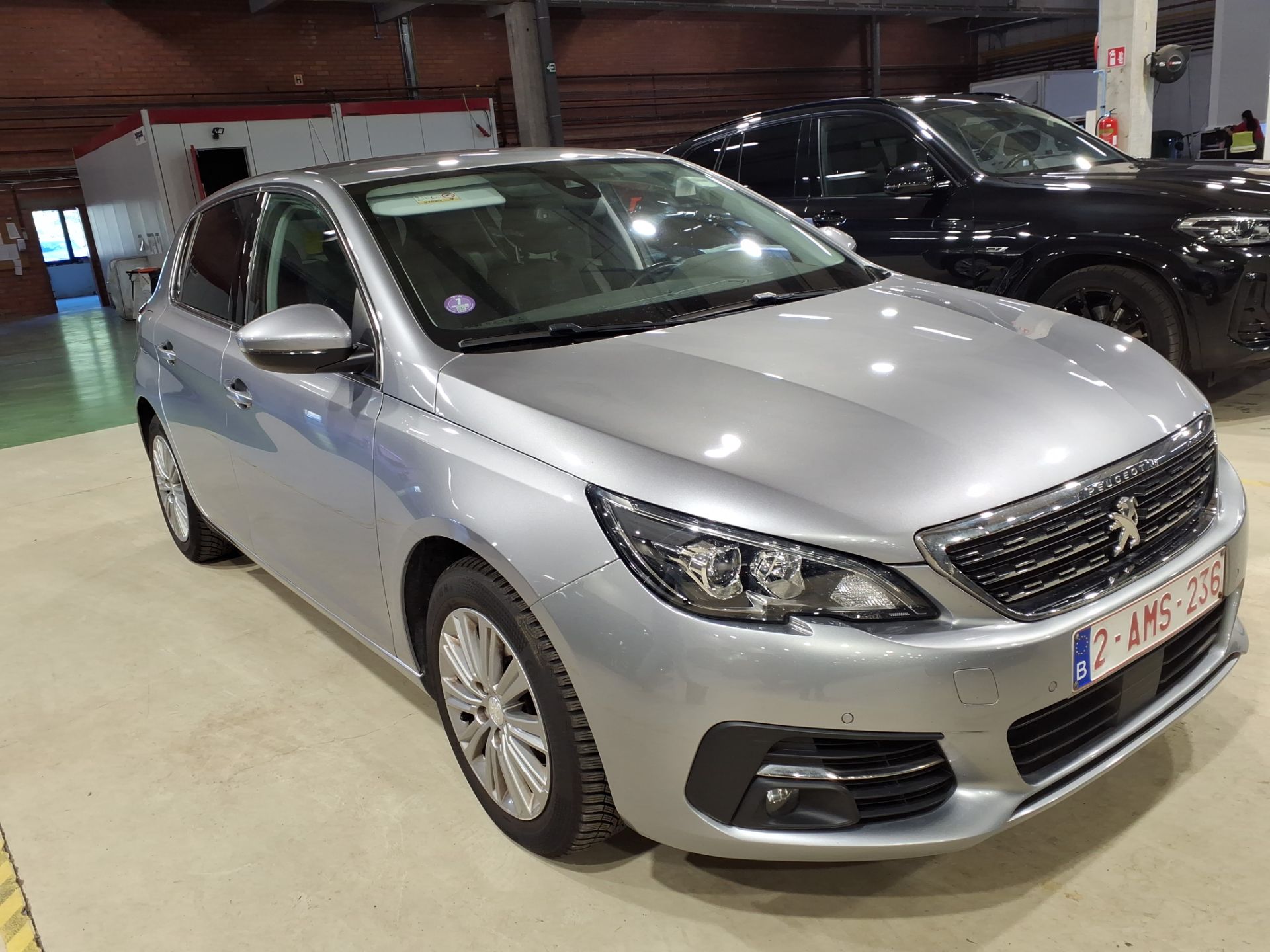 Peugeot 308 1.2i Allure Pack - Petrol - Manual - 130 hp - 72.881 km