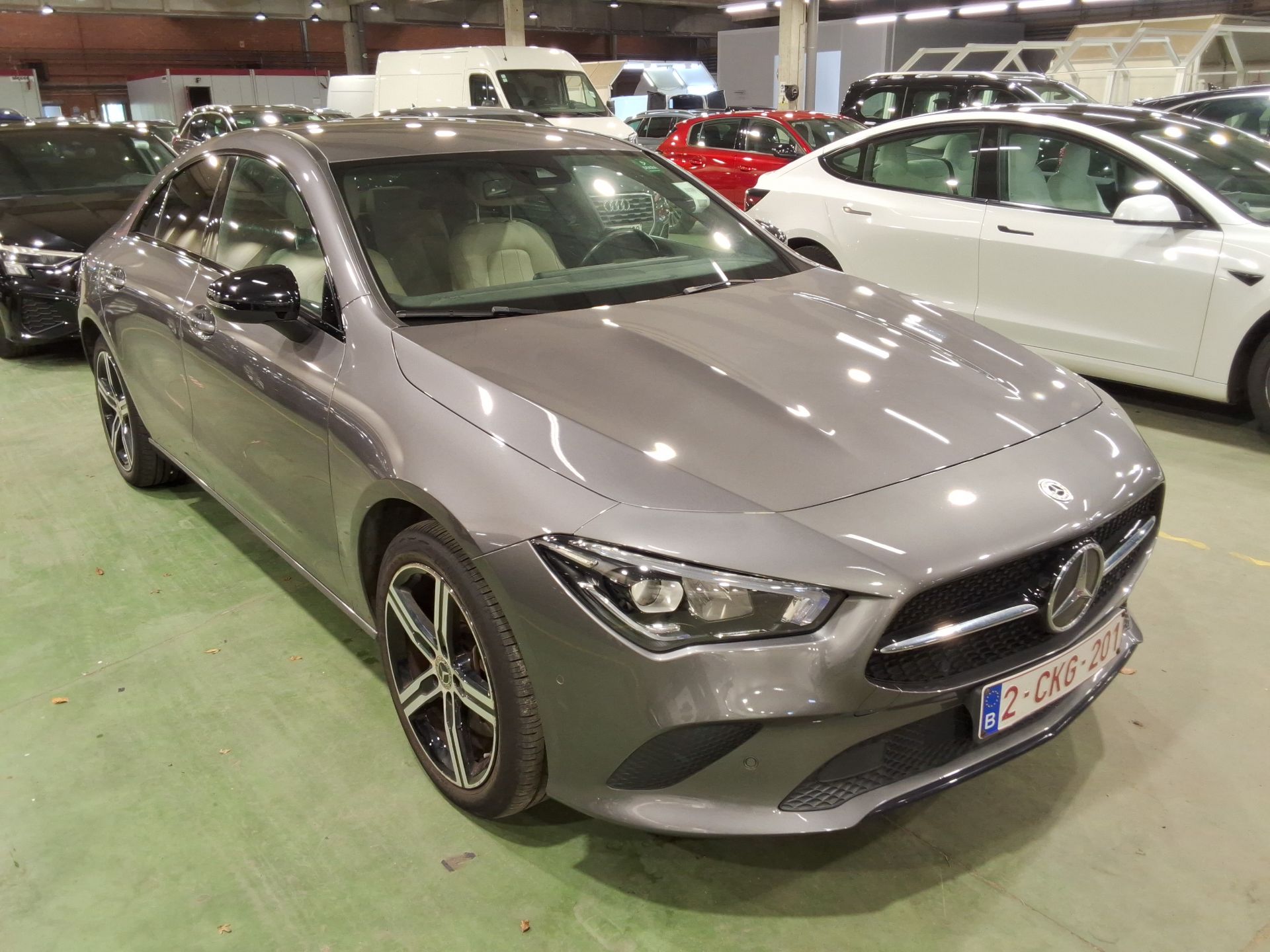 Mercedes-Benz CLA 250e Business Line - Hybrid - Automatic - 160 hp - 91.775 km