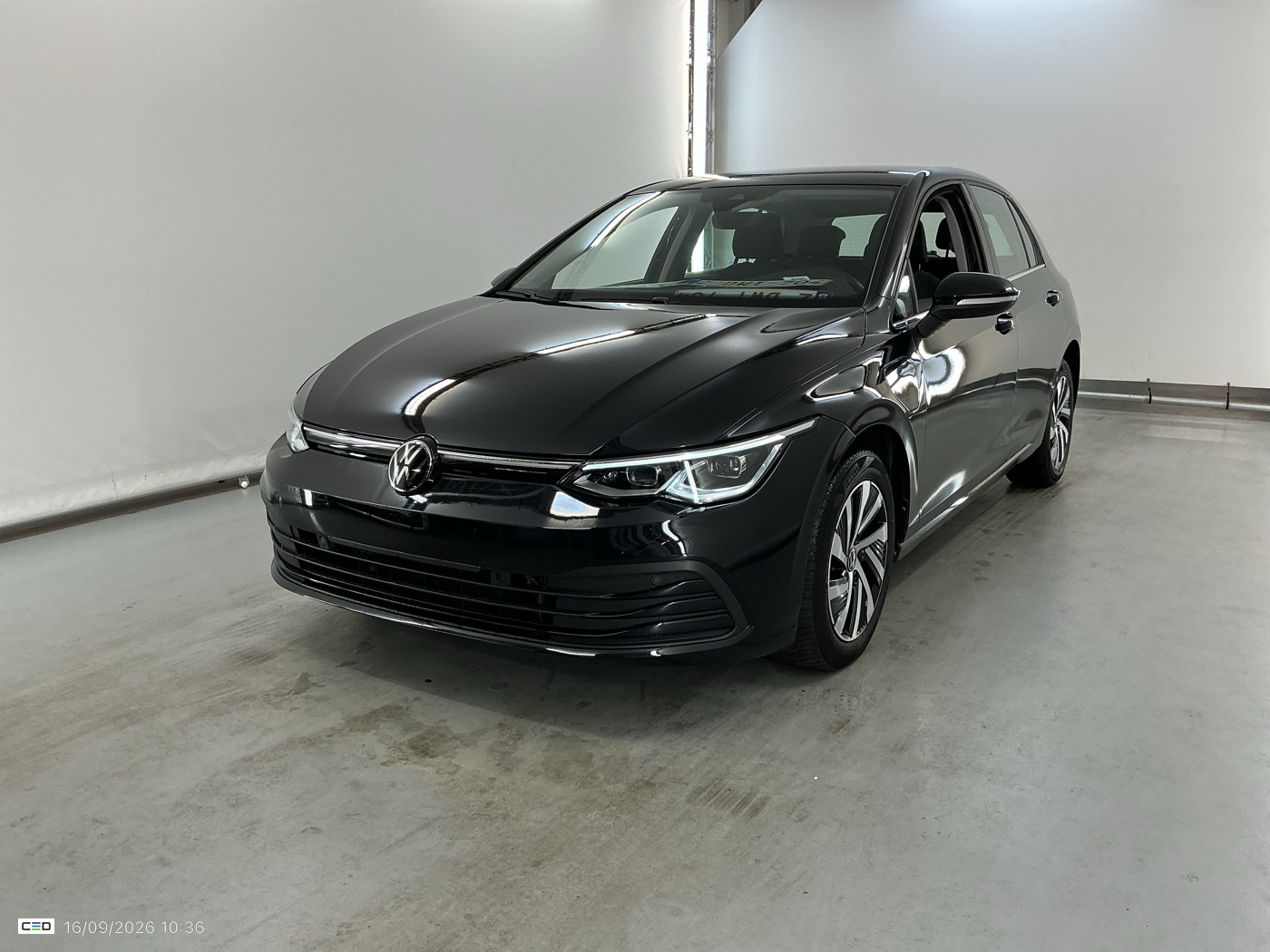 Volkswagen Golf 1.4 Style Business - Hybrid - Automatic - 150 hp - 60.391 km