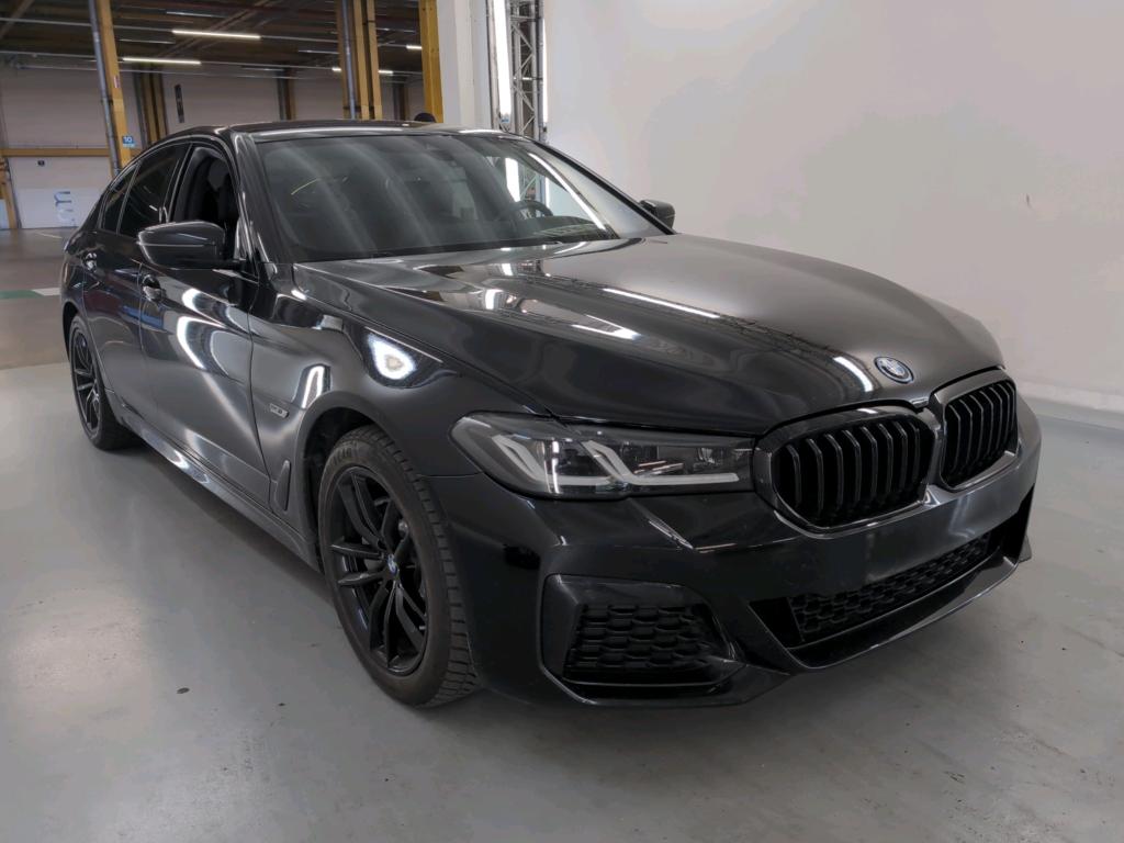 BMW 5 Series 520e M Sport - Hybrid - Automatic - 164 hp - 73.531 km