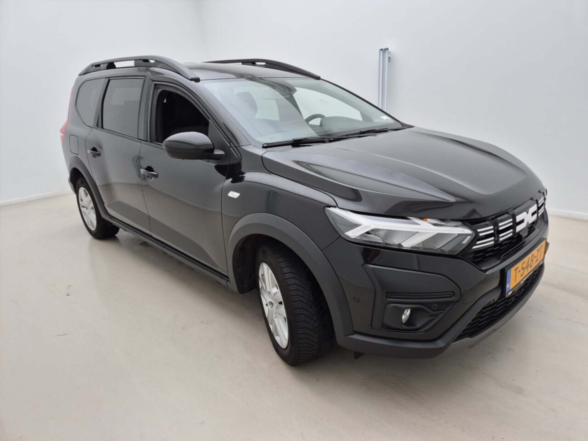 Dacia Jogger 1.0 TCe - Petrol - Manual - 110 hp - 114.660 km