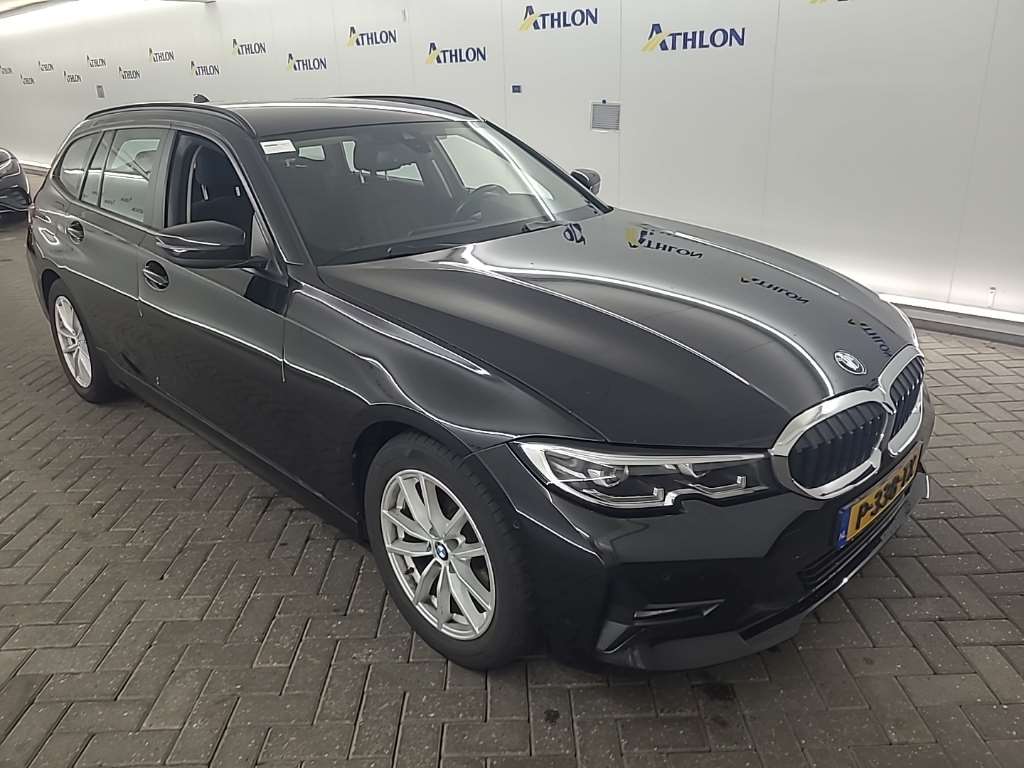 BMW 3 Series Touring 318d Business - Diesel - Automatic - 150 hp - 168.617 km