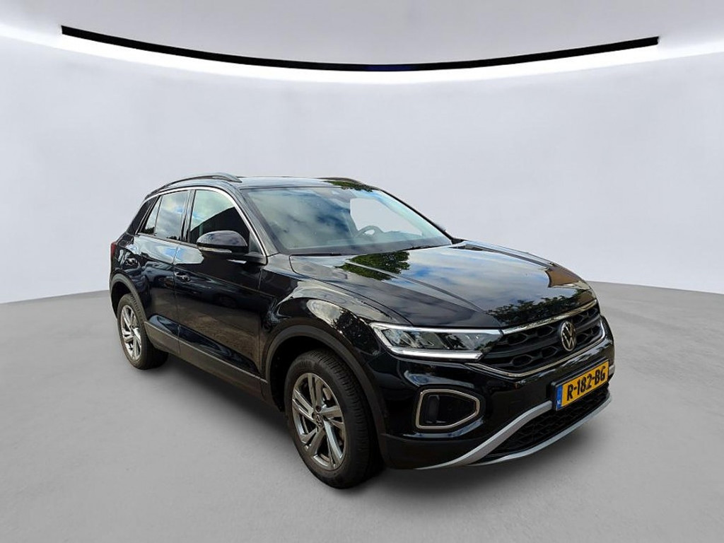 Volkswagen T-ROC 1.0 TSI Life - Petrol - Manual - 110 hp - 39.459 km